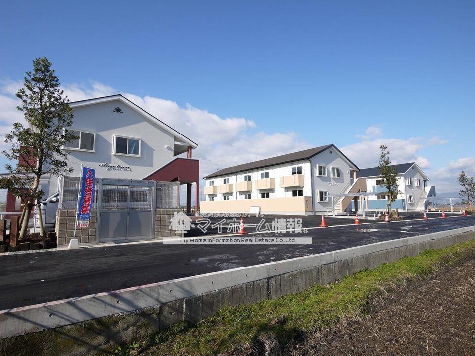 建物外観　棟毎に個性を活かした外観！