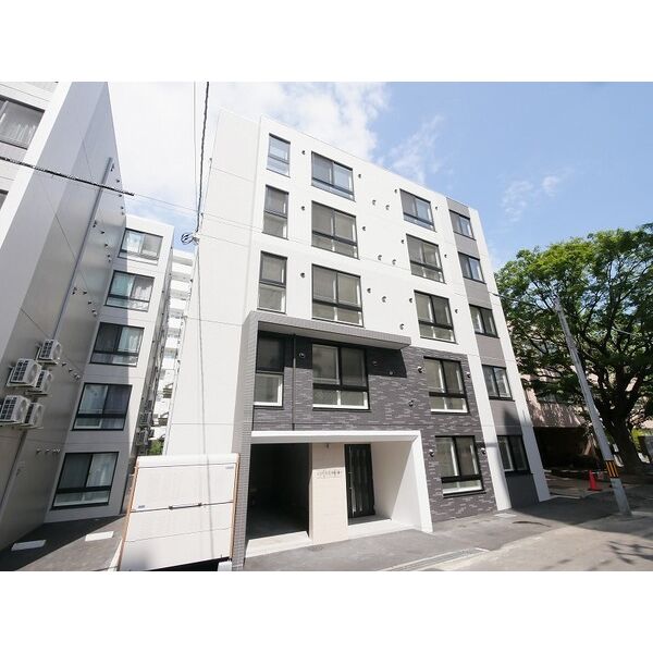 建物外観　★築浅のデザイナーズMS★経済的な都市ガス！★エアコン完備！