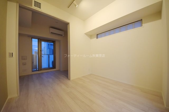 居室・リビング　★《見学予約受付中》こちらのお部屋は仲介手数料無料にてご紹介
