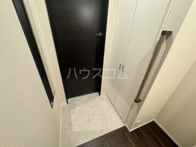 WOOD SQUAREの玄関写真