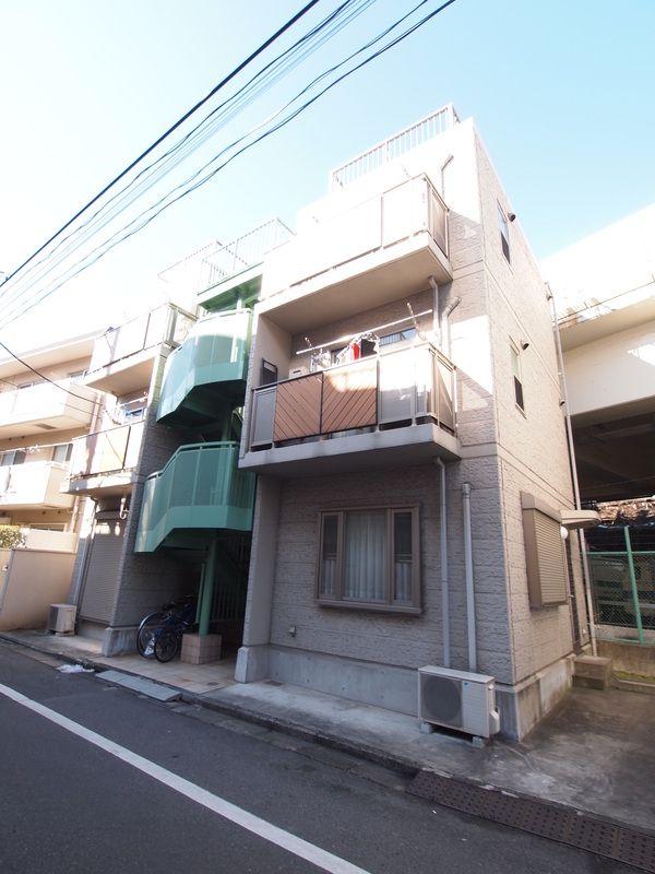 その他　弊社は全物件が仲介手数料半月分でご紹介可能です！
