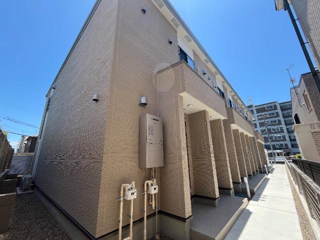 建物外観　外観写真（昼）