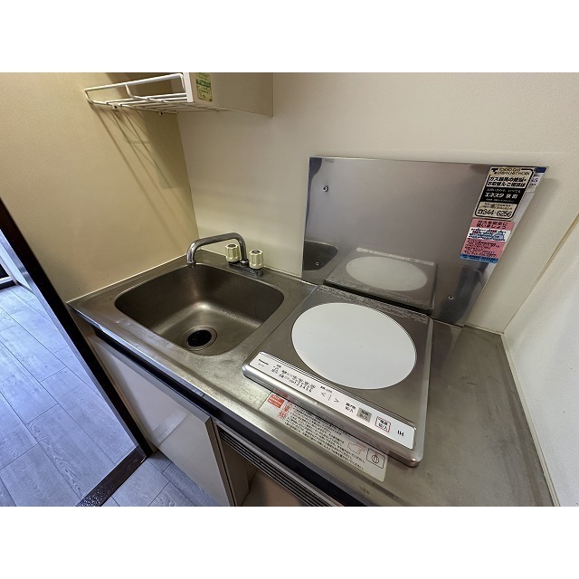 キッチン　写真は別部屋