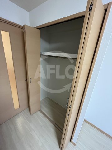 収納　フォレステージュ北堀江　クローゼット