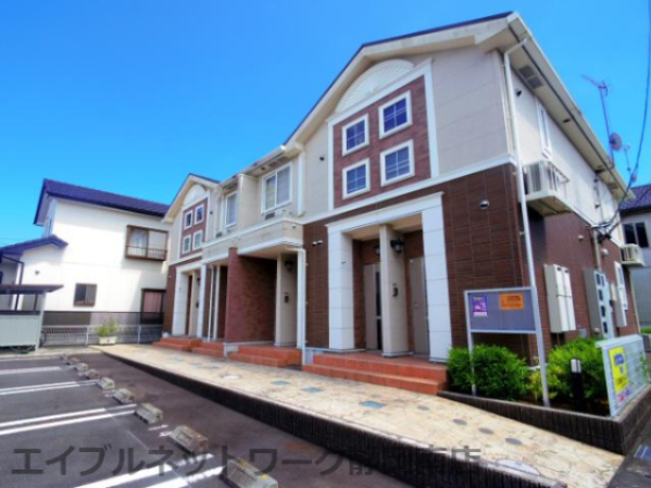 建物外観　外観は落ち着いています