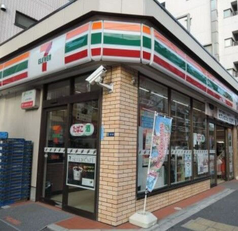 コンビニ　セブンイレブン江東新大橋3丁目店（コンビニ）まで334m
