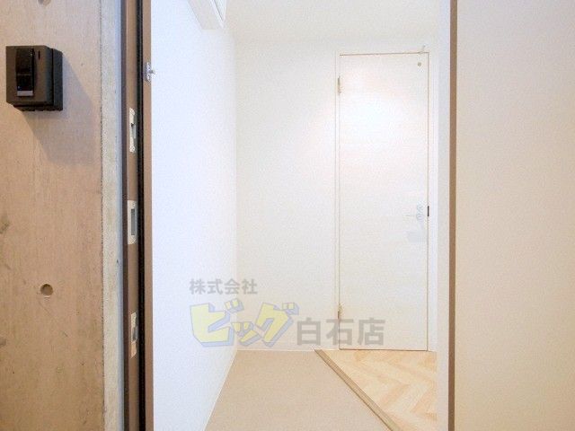 玄関　広々とした玄関です♪
