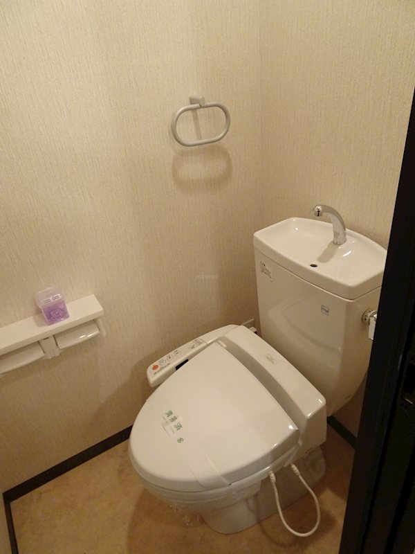 トイレ　404号室