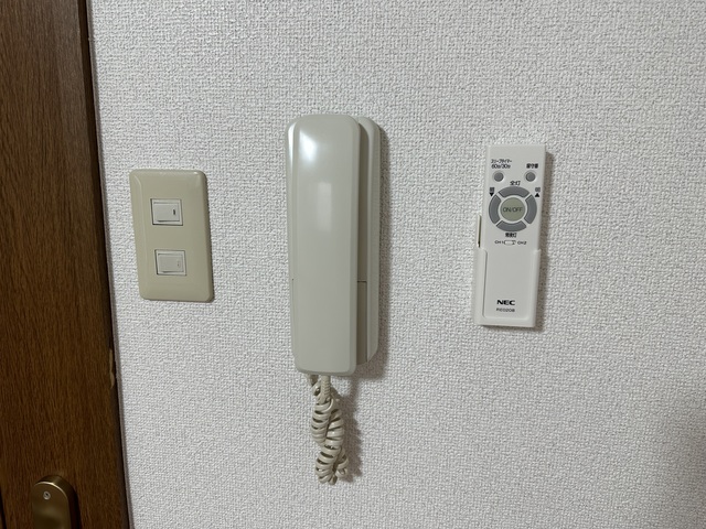 セキュリティ　室内写真同タイプ別部屋。（反転）