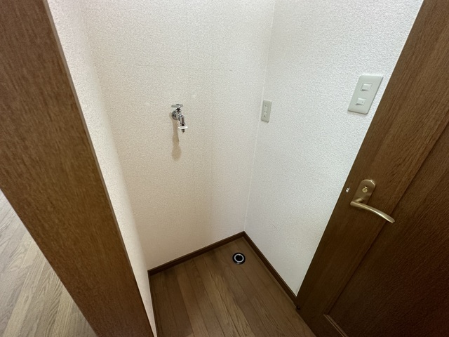 その他　室内写真同タイプ別部屋。（反転）