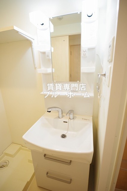洗面設備　独立洗面台あります！