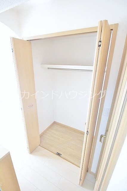 収納　クローゼット