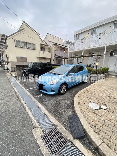 駐車場　駐車場です