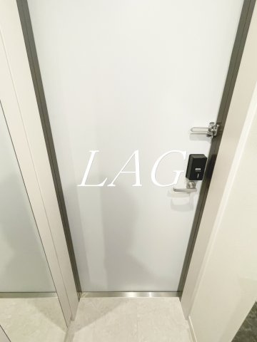 玄関　玄関です。