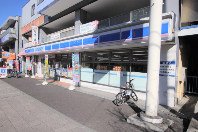 コンビニ　ローソン　中田駅前店（コンビニ）まで350m