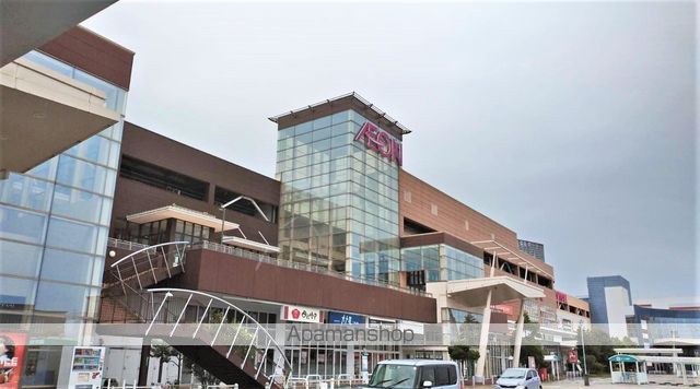 スーパー　イオンモール高岡イオン高岡南店（スーパー）まで412m