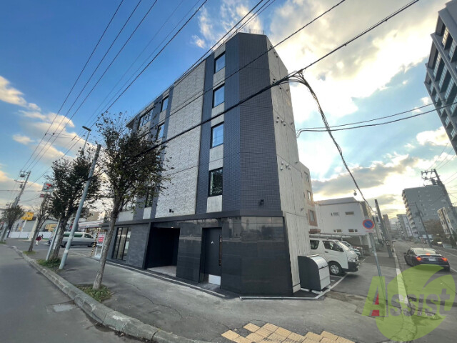 建物外観　札幌市北区北２４丁目西「ＵＲＢＡＮ　ＦＬＡＴＳ　北２４条」