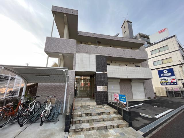 建物外観　外観写真（昼）