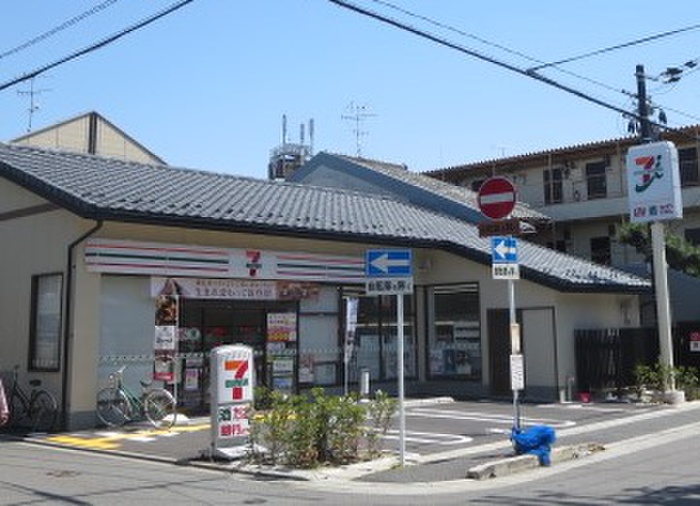 コンビニ　セブン-イレブン 京都葵橋寺町店（コンビニ）まで150m