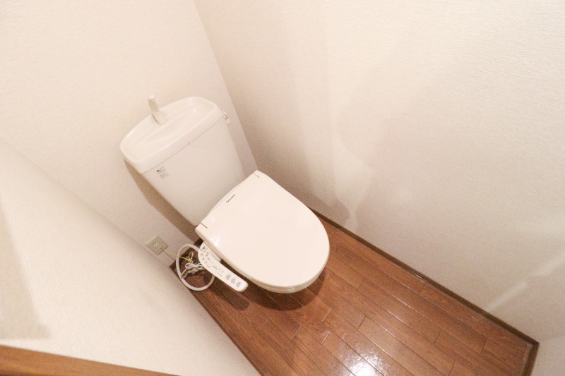 トイレ　図面と現状に相違がある場合には現状を優先