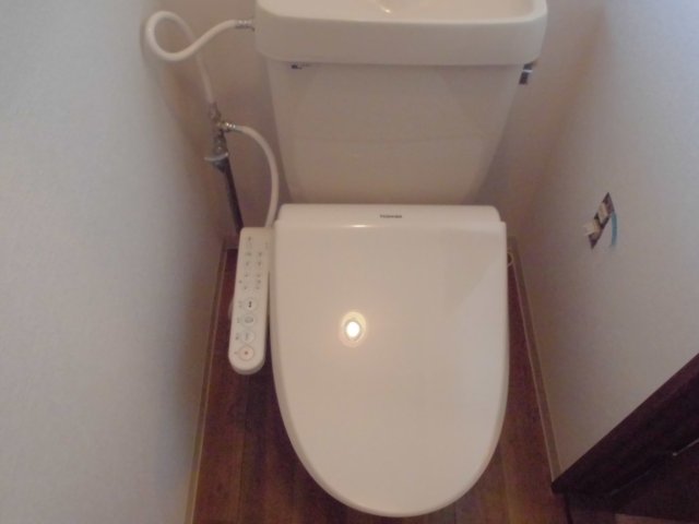 メゾンKIWAのトイレ写真
