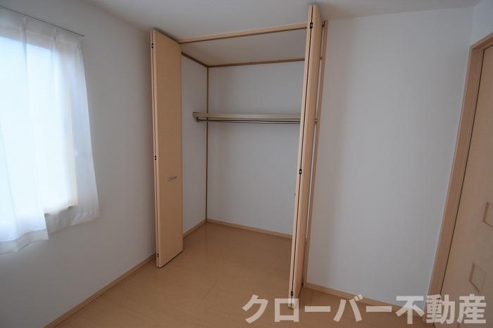 収納　クローゼット