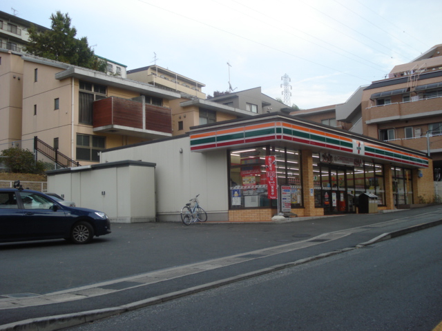 その他　セブンイレブン川崎東長沢店（その他）まで571m
