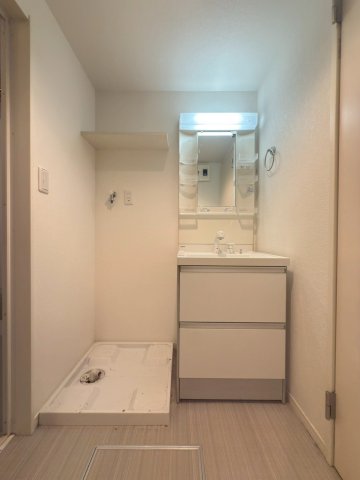 洗面設備　同施工会社施工物件の参考写真になります※現況優先