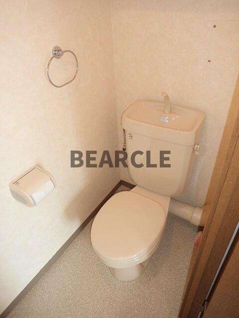 トイレ　ゆったりとした空間のトイレです