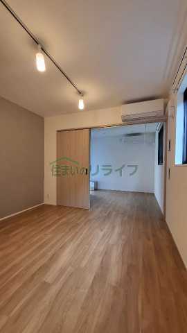 LiveFlat西荻窪の居間写真