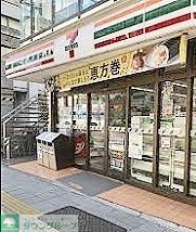 コンビニ　セブンイレブン代々木3丁目店（コンビニ）まで340m