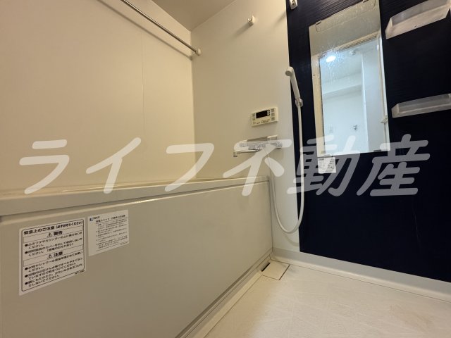 バス・シャワールーム　きれいなお風呂です