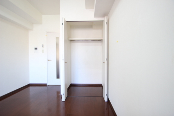 収納　※別部屋の写真です