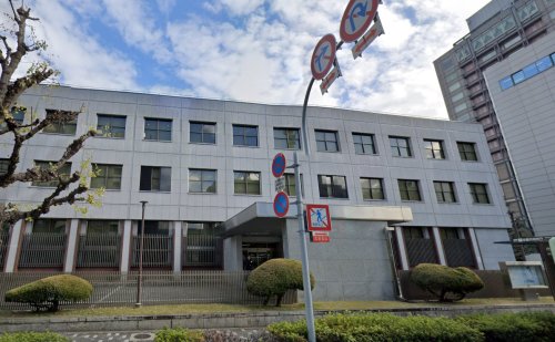 銀行　日本銀行京都支店（銀行）まで559m