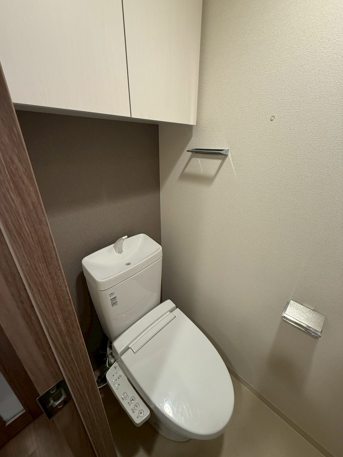 プレサンス心斎橋ニストのトイレ写真