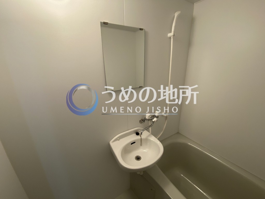 ＪＲ久大本線 久留米大学前駅 徒歩15分 3階建 築38年の内装写真