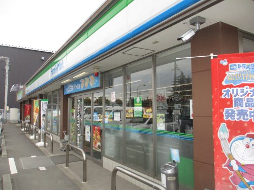 コンビニ　ファミリーマート　岐阜羽島インター店（コンビニ）まで614m