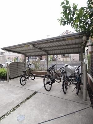 東京メトロ千代田線 北綾瀬駅 徒歩15分 2階建 築12年の外観写真