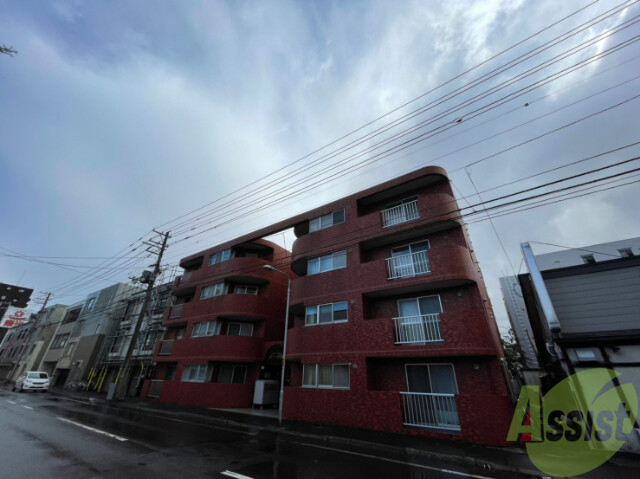 建物外観　札幌市中央区南６条西「エンドレス三井南６条」