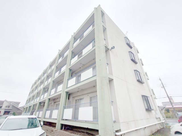 建物外観　実際のご見学いかがでしょうか？お気軽にお問い合わせください！