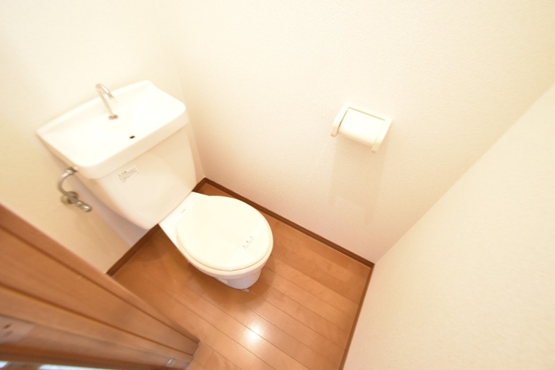 プレサージュ Iのトイレ写真