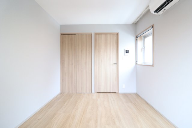 MiNo三軒茶屋の居間写真
