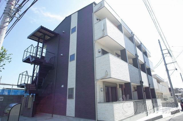 建物外観　レサム稲城長沼の外観