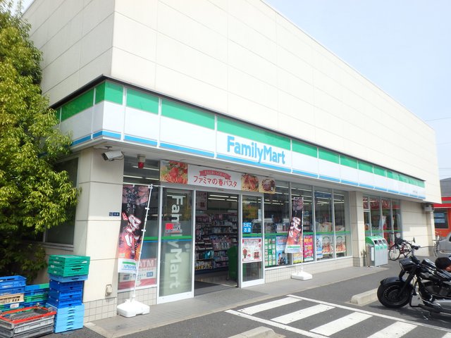 コンビニ　ファミリーマート奥戸七丁目店（コンビニ）まで566m