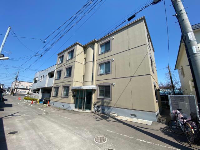 マンションアムールの外観写真