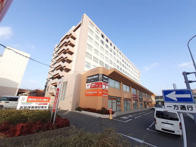 郵便局　福岡流通センター内郵便局（郵便局）まで400m