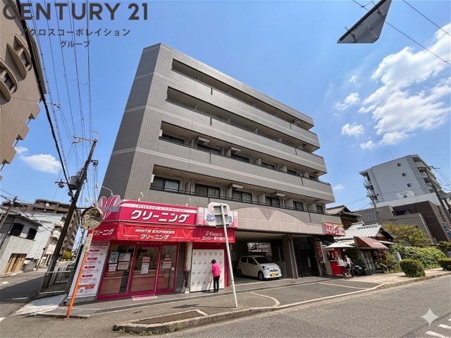 建物外観　オートロック付で安心！エレベーター付きで便利！
