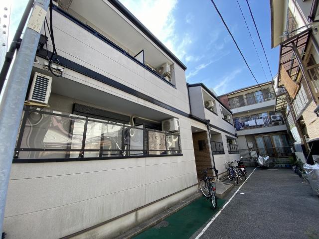 神戸市灘区将軍通のアパートの建物外観