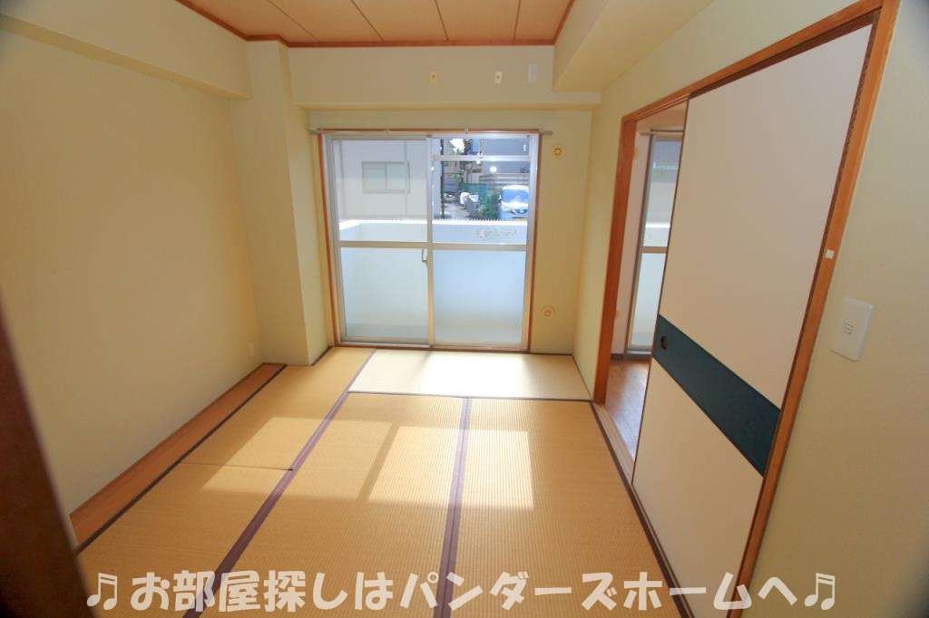 フォレ招提の内装写真