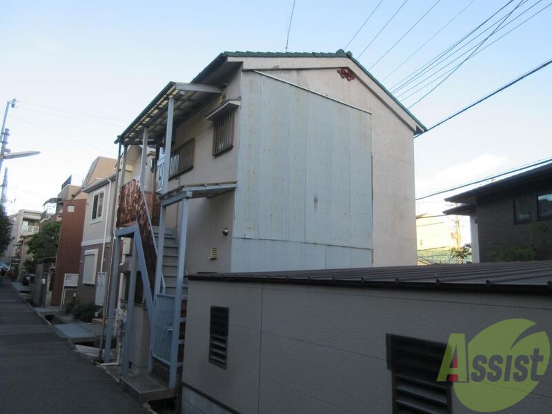 建物外観　閑静な住宅街に建っています